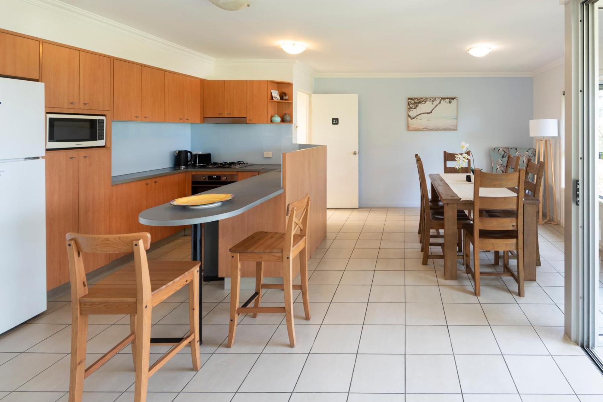 Oasis Apartments On Hamilton Island By Hiha Екстериор снимка