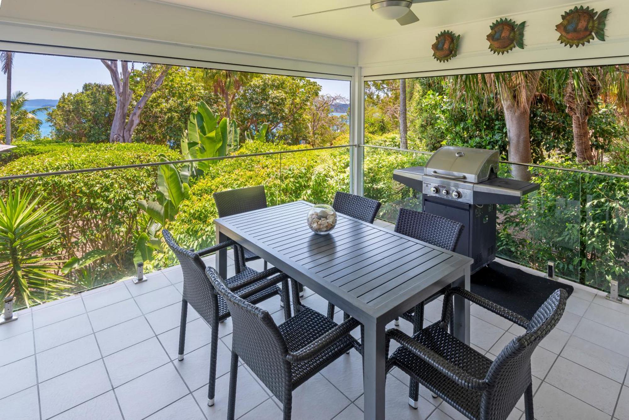 Oasis Apartments On Hamilton Island By Hiha Екстериор снимка