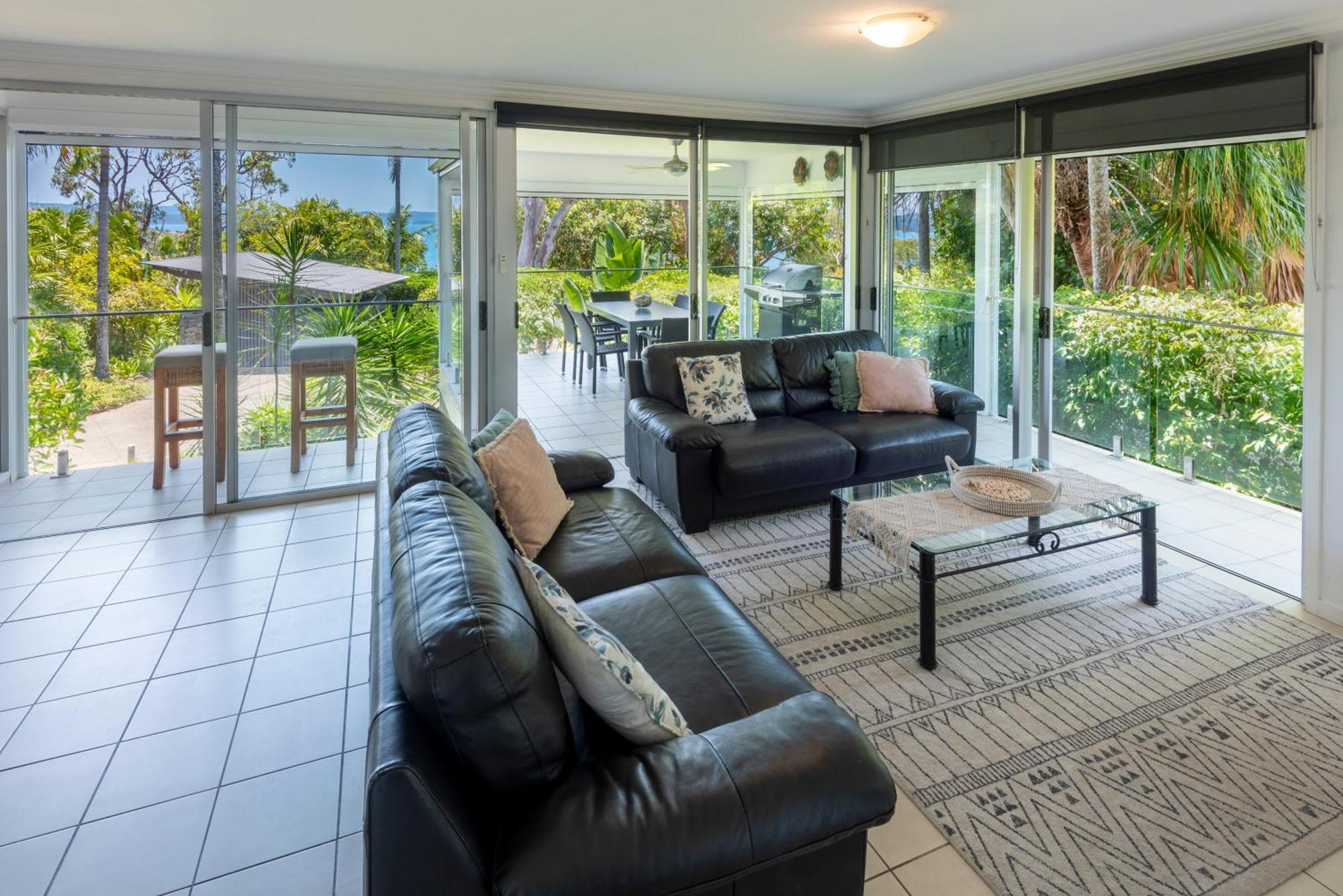 Oasis Apartments On Hamilton Island By Hiha Екстериор снимка