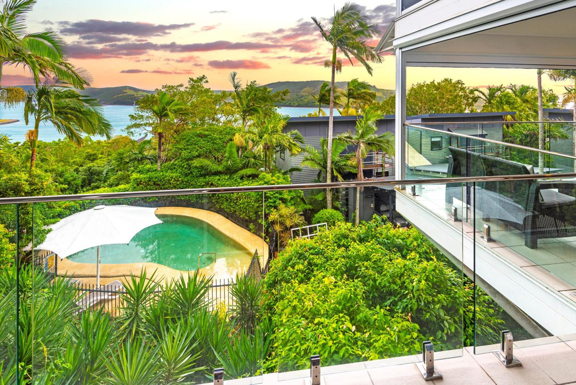 Oasis Apartments On Hamilton Island By Hiha Екстериор снимка