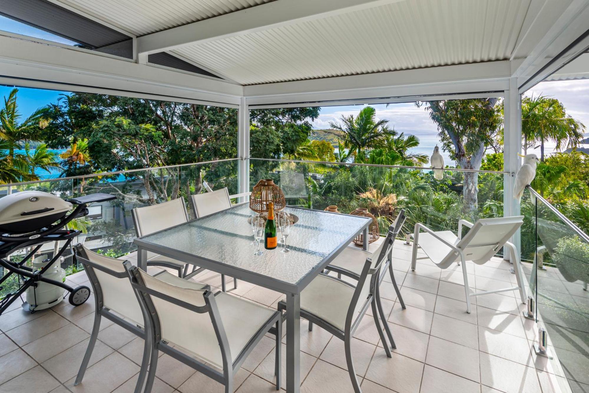 Oasis Apartments On Hamilton Island By Hiha Екстериор снимка