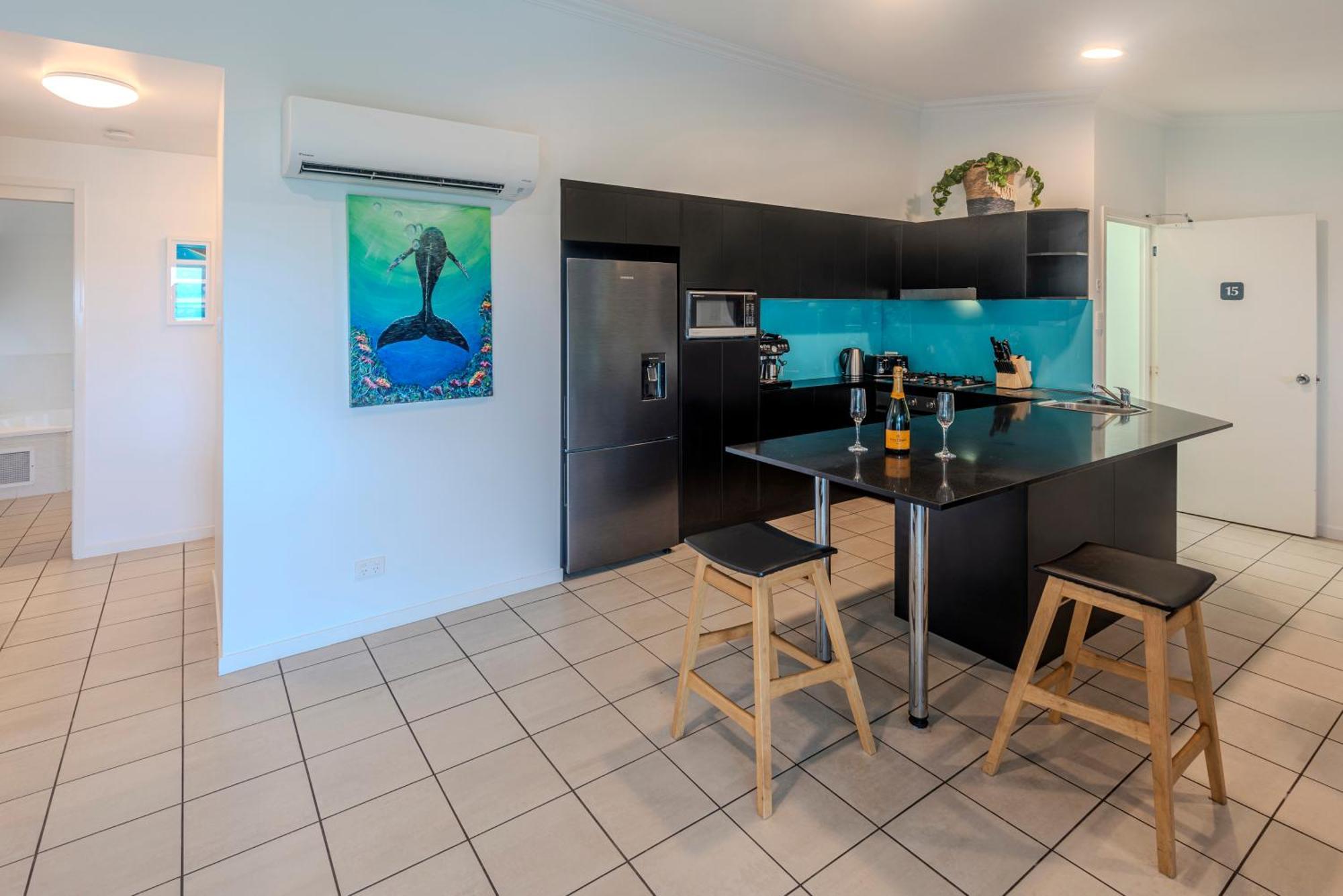 Oasis Apartments On Hamilton Island By Hiha Екстериор снимка